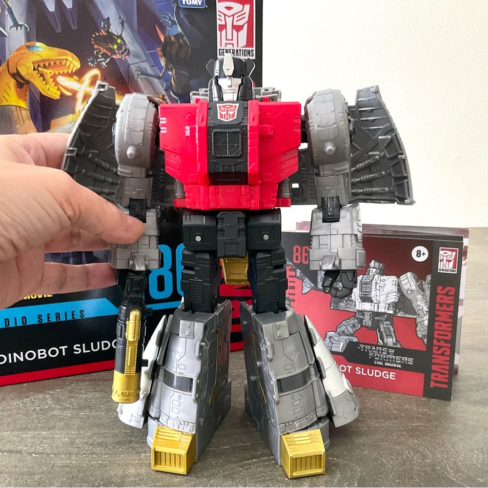 Transformers Studio Series 86 Dinobot Sludge